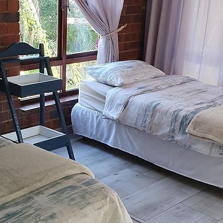 Summer Sand Holiday Cottages Scottburgh Εξωτερικό φωτογραφία
